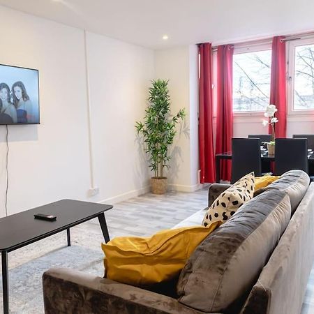 Apartamento 2 Bed With Free Parking Londres Exterior foto